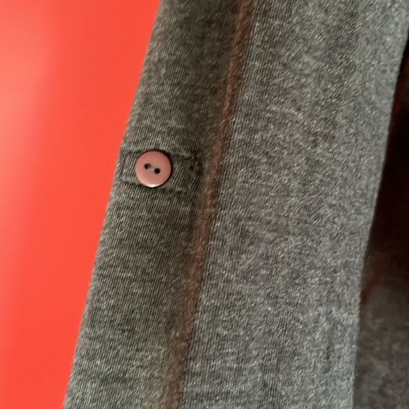 New Mona B dark gray long sleeve blouse - Picture 5 of 16